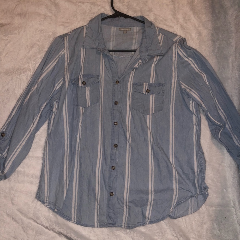 Charlotte Russe blue and white striped button up
